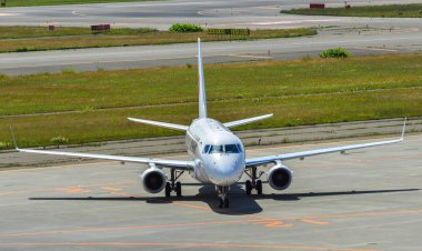 Hokkaido Yeni Chitose Havaalanı'nda uçak