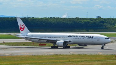 Hokkaido Yeni Chitose Havaalanı'nda uçak