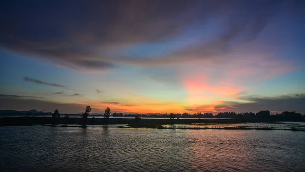 越南安江湄公河上的日落 — 图库照片
