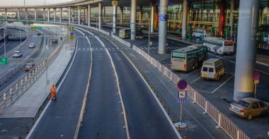 Pekin Capital Havaalanı yakınındaki otoyol 