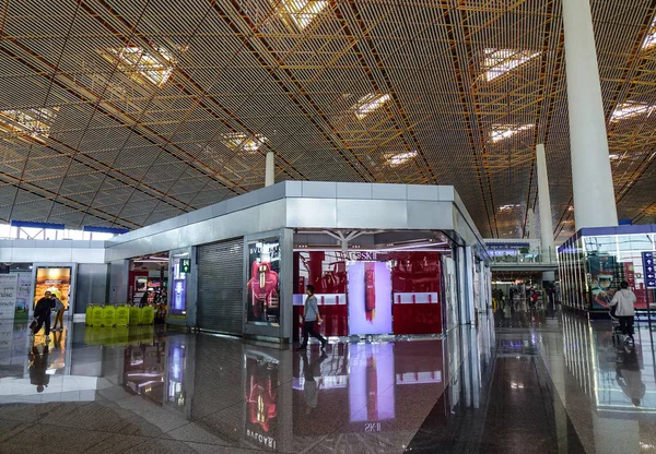 Interior of the airport — Stock Photo, Image