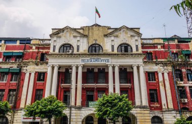Yangon, Myanmar'daki eski binalar 