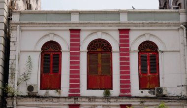 Yangon, Myanmar'daki eski binalar 