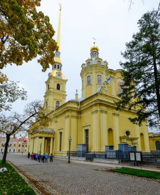 Peter ve Paul Katedrali ve Kale