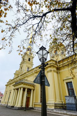 Peter ve Paul Katedrali ve Kale
