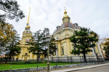 Peter ve Paul Katedrali ve Kale