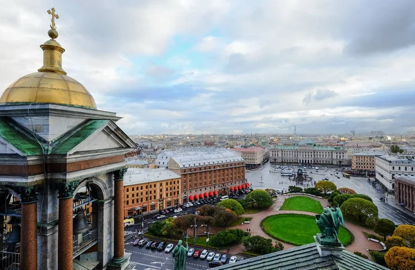 Vue aérienne de Saint-Pétersbourg, Russie — Photo