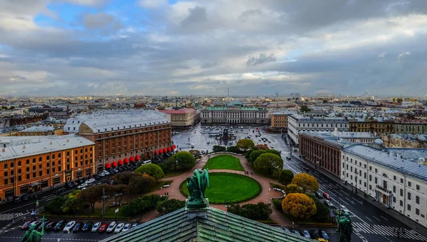 Flygbild över St. Petersburg, Ryssland — Stockfoto