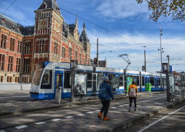 Amsterdam, Hollanda 'da metro treni 