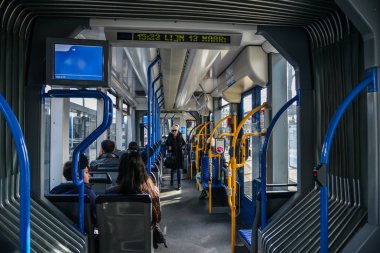 Amsterdam, Hollanda 'da metro treni 
