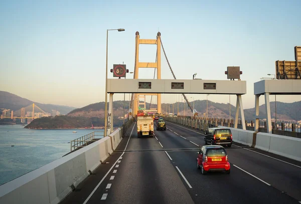 Verkehr in der Innenstadt von Hongkong — Stockfoto