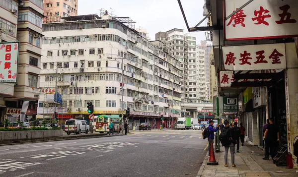 Straat in het district Koowlon in Hong Kong — Stockfoto