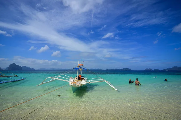 Tropisches Meer in Palawan, Philippinen — Stockfoto