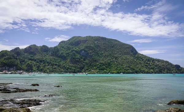 Landschaft des tropischen Meeres in Palawan, Philippinen — Stockfoto