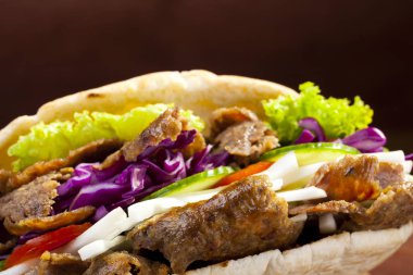 Çörek sığır eti kebabı