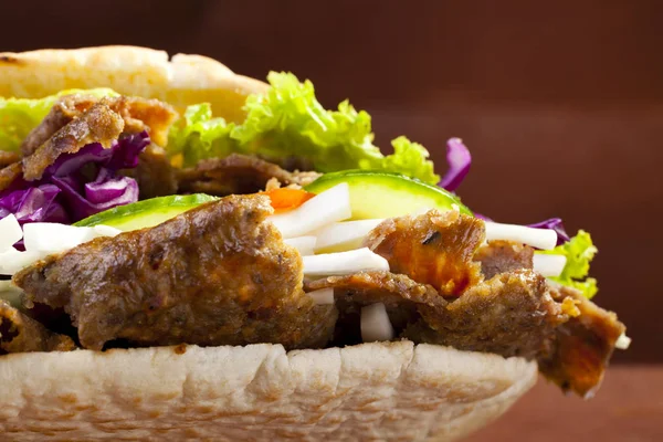 Beef Kebab in a bun — Stock Photo, Image