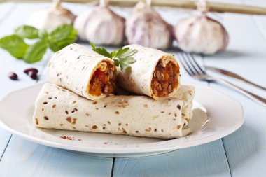 sebze ve et fasulye burritos sarar 