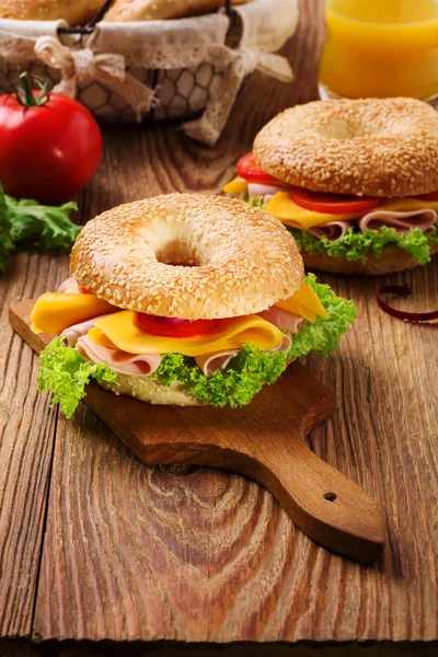 건강 한 터키 샌드위치 베이글에 — 스톡 사진
