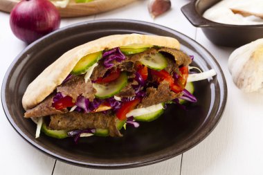 Çörek sığır eti kebabı