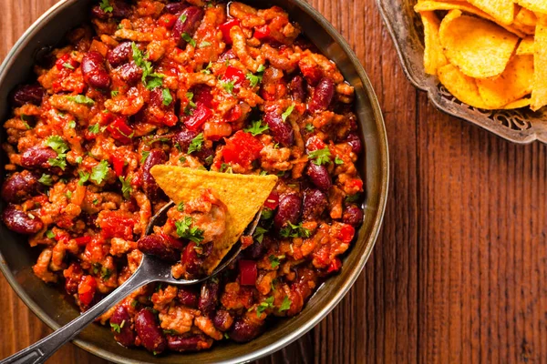 Mexicaanse Nacho Met Chili Con Carne Bovenaanzicht — Stockfoto