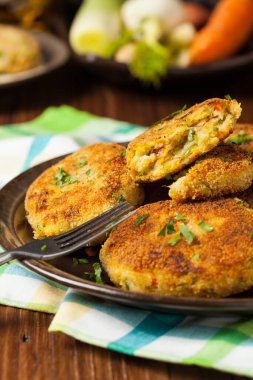 Lezzetli vejetaryen pirzolalar. Ön görünüm.