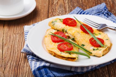 Sebzeli lezzetli omlet.