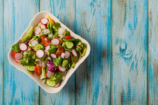 Fresh Salad Radish Cucumber Colorful Cherry Tomatoes Best Bbq Top — Stock Photo, Image