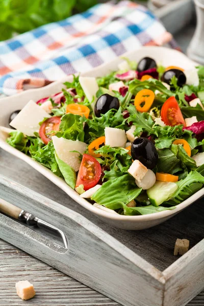 Italian Salad Fresh Vegetables Black Olives Parmesan Cheese Vintage Scenery — Stock Photo, Image