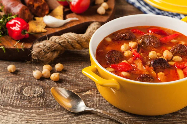 Traditional Chickpea Soup Paprika Chorizo Sausage Front View — Stock Photo, Image