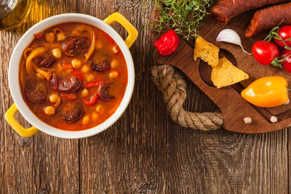 Paprika Sucuklu Geleneksel Nohut Çorbası Üst Görünüm — Stok fotoğraf