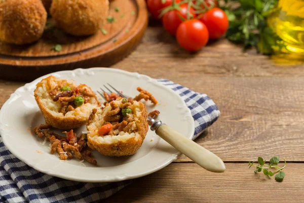 Classic Italian Arancini Rice Balls Minced Meat Front View — Stock Photo, Image