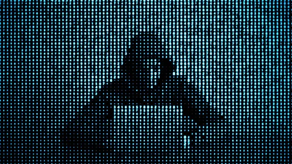 Hacker im Datensicherheitskonzept. Hacker mit Laptop. Das Internet hacken. Cyber-Angriff. — Stockfoto