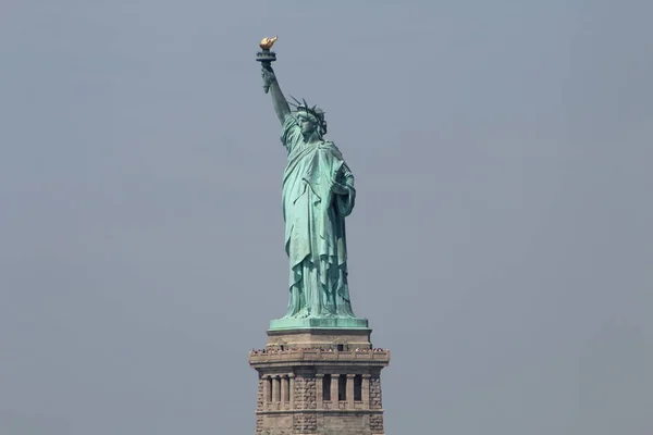 Μνημείο Της Ελευθερίας Ποταμός Χάντσον Νέα Υόρκη Estatua Libertad Sobre — Φωτογραφία Αρχείου