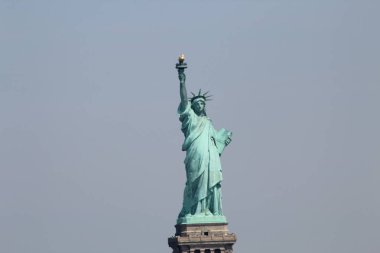 Özgürlük Anıtı, Hudson Nehri, New York, Estatua de la Libertad sobre el rio Hudson en New York