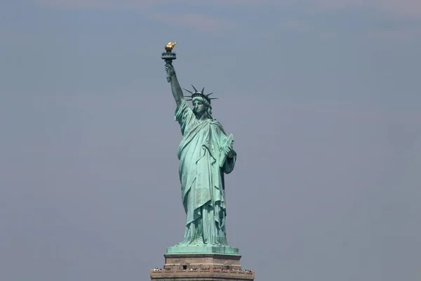 Μνημείο Της Ελευθερίας Ποταμός Χάντσον Νέα Υόρκη Estatua Libertad Sobre — Φωτογραφία Αρχείου