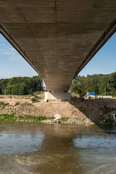 Yeni Köprü inşaat alanında büyük görünüm