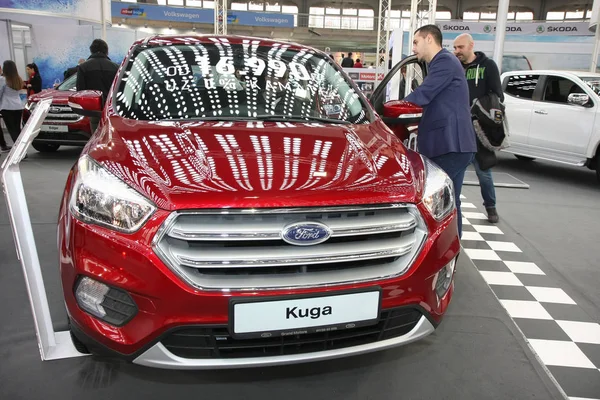 Belgrad Serbien März 2018 Ford Kuga Tdci 120 2Wd Auf — Stockfoto