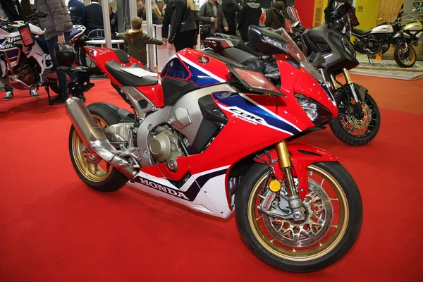 贝尔格莱德 塞尔维亚 272018 Cbr 1000 Rrs1 2017 Ddor 车展06 — 图库照片