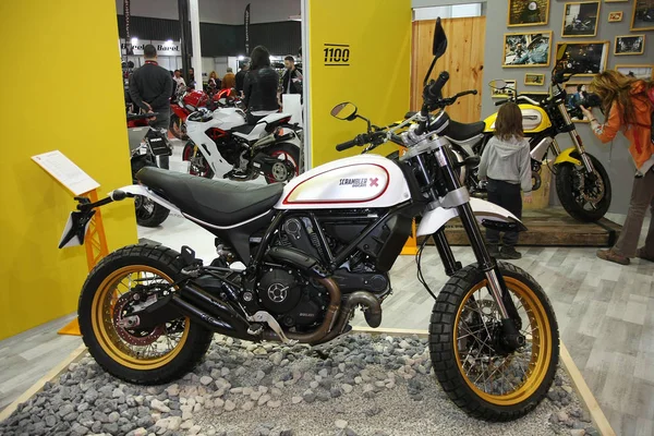 Belgrade Serbie Mars 2018 Ducati Scrambler Desret Sled Salon Auto — Photo