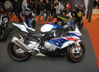 Belgrad, Sırbistan-Mart 27,2018: Bmw S 1000 Rr 199 Hp Ddor Bg Araba Fuarı 06 