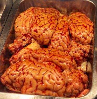 bir pazarda sığır beyninin yakın çekim