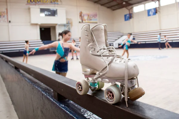 Gros Plan Sur Patin Quatre Roues Concentration Sélective Sur Entraînement — Photo