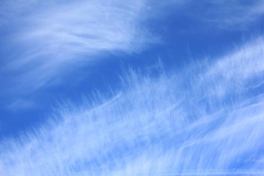 Bulutlar ve Gökyüzü Arka Plan. Değişimin Rüzgar Akımları