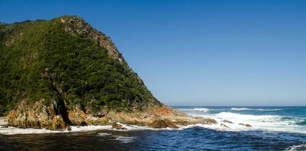 Tsitsikamma National Park Krajina Vlny Indického Oceánu Skály Jižní Afrika — Stock fotografie