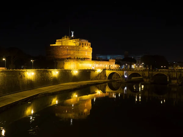 View of Sant'angelo Castle on the Tiber — Stock Photo, Image