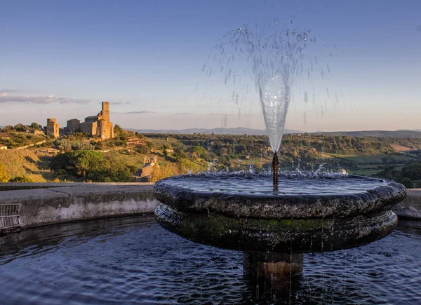 Italiaans landschap nabij Tuscania — Stockfoto