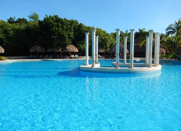 Generiska Tropisk Pool Karibisk Resort Riviera Maya Mexiko — Stockfoto