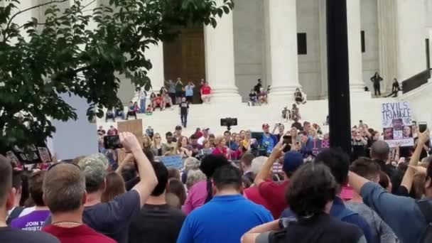 Washington Oktober 2018 Senator Elizabeth Warren Spreekt Terwijl Demonstranten Houden — Stockvideo