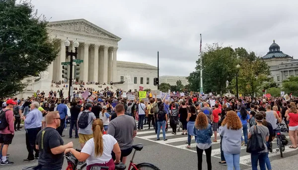 Washington Října 2018 Lidé Držet Značení Rally Nejvyšší Soud Aby — Stock fotografie