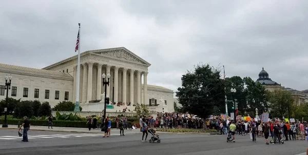 Washington Října 2018 Lidé Držet Značení Rally Nejvyšší Soud Aby — Stock fotografie